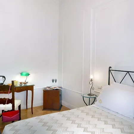 Residenza Borbonica Bed and Breakfast Νάπολη