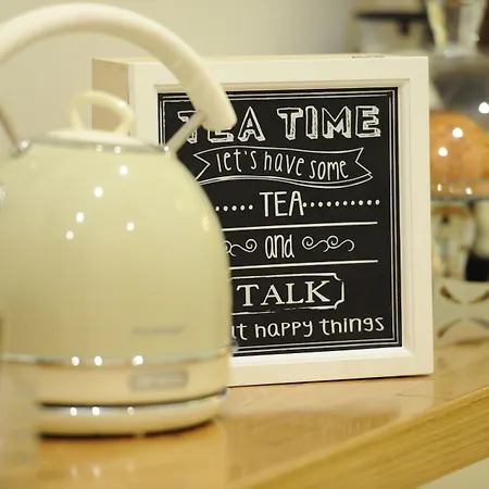 فندق مبيت وإفطار Residenza Borbonica نابولي