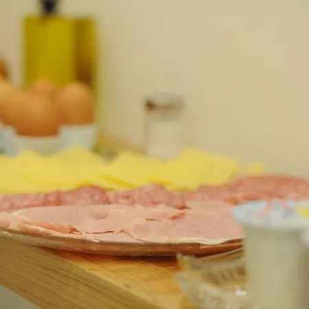 Residenza Borbonica 4* نابولي