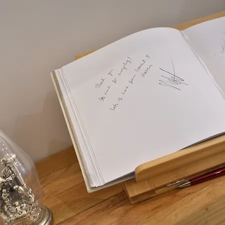 فندق مبيت وإفطار Residenza Borbonica 4*