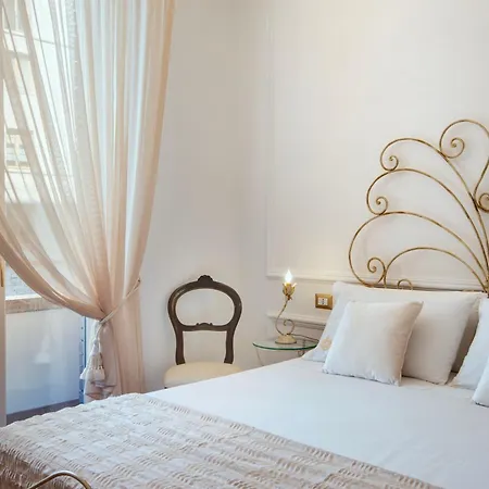 Residenza Borbonica 2* Naples
