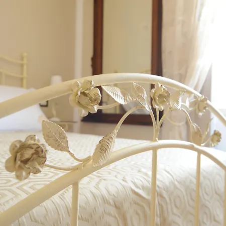 Bed and breakfast Residenza Borbonica 4*