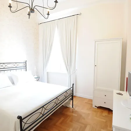 Residenza Borbonica Bed and breakfast
