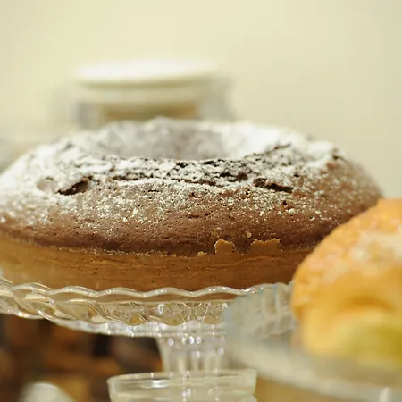 Residenza Borbonica Bed and Breakfast 4*