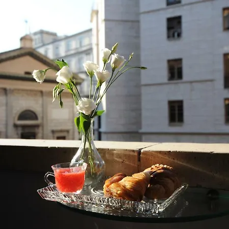 Residenza Borbonica 2* Naples