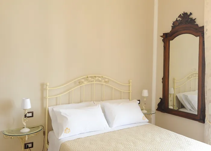 Residenza Borbonica Bed and Breakfast Νάπολη