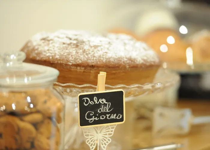 Residenza Borbonica Bed and Breakfast 4*