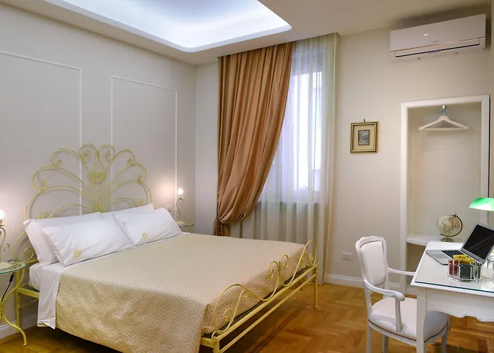 Residenza Borbonica Νάπολη